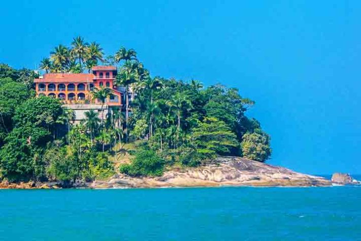 Praia do Tenório Ubatuba- Ubatuba, Estância Balneária de Ubatuba, município do estado de São Paulo - Deyves Martins/Wikimédia Commons
