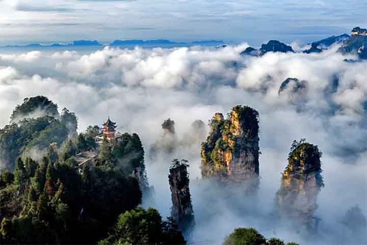 Zhangjiajie, da província de Hunan, na China - Reprodução do Instagram @wonderlandzhangjiajie