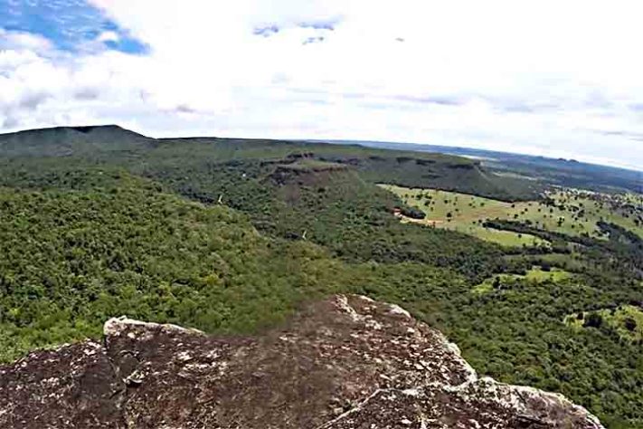 Alcinópolis, cidade que se destaca pela arte rupestre