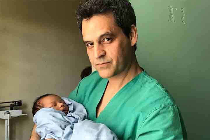 Na televisão, foi protagonista da série “S.O.S Emergência”, no papel do médico Dr. Wando. A partir de 2017, passou a integrar o elenco principal de “Sob Pressão”, interpretando o médico Décio, personagem que foi ganhando ainda mais relevância ao longo das temporadas, chegando a assumir a direção do hospital na quarta fase da série.
