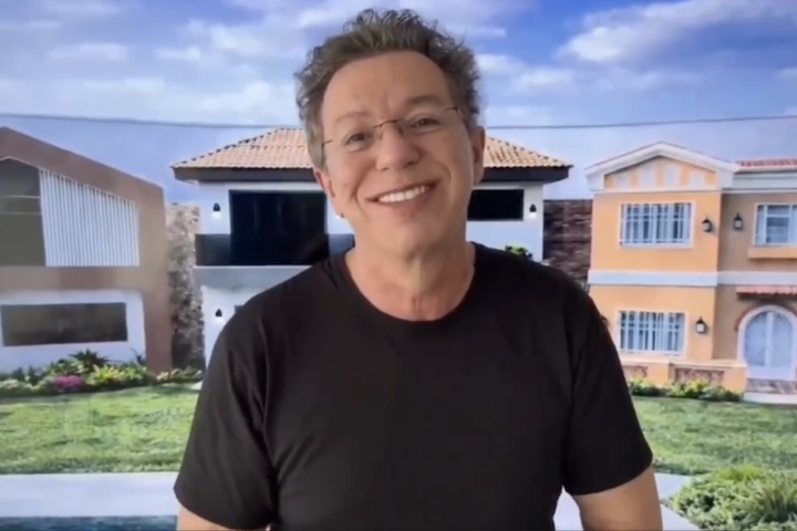 O projeto será produzido por Boninho — conhecido por ter comandado o Big Brother Brasil ao longo de 24 edições — e simboliza um marco na sua trajetória, afinal será seu primeiro trabalho autoral e independente após encerrar seu vínculo de décadas com a TV Globo no fim de 2024. A programação semanal do novo reality inclui atividades fixas que influenciam diretamente o rumo da disputa. 