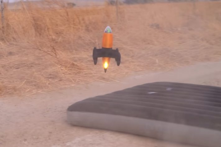 Drone criado por engenheiros sul-africanos com impressora 3D se torna o mais rápido do mundo - Reprodução/YouTube Luke Maximo Bell