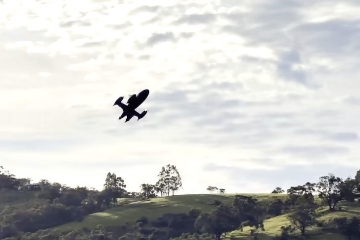 Drone criado por engenheiros sul-africanos com impressora 3D se torna o mais rápido do mundo - Reprodução/YouTube Luke Maximo Bell