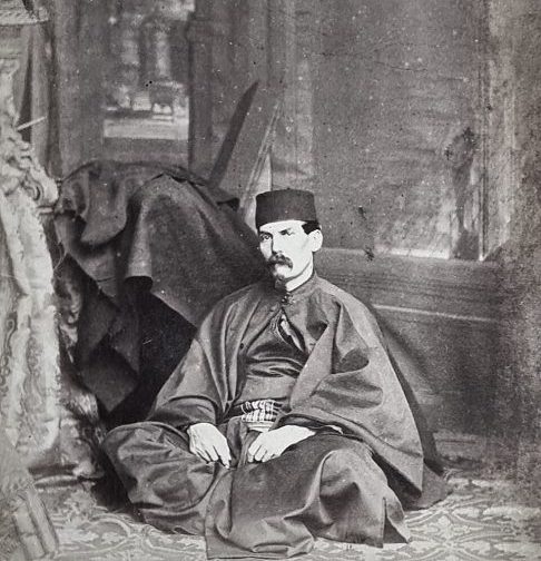 A curiosidade permanente sobre culturas e comportamentos humanos marcou toda a sua produção literária e científica, mas também contribuiu para alimentar críticas severas de contemporâneos que o consideravam provocador e excessivo. 
