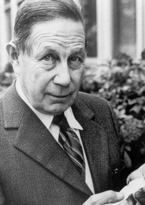 O Velcro surgiu em 1941 a partir de uma observação curiosa do engenheiro suíço George de Mestral durante um passeio nos Alpes. Ao retornar para casa, ele notou diversas sementes de carrapicho presas à sua roupa e aos pelos de seu cão.