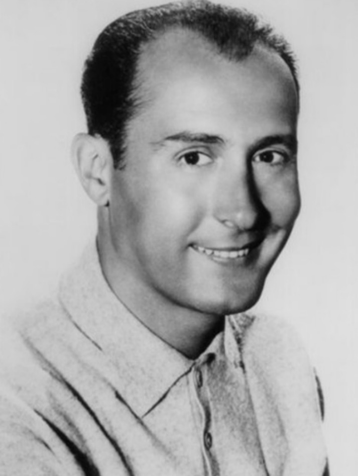 Ele frequentou o Instituto de Tecnologia Carnegie e a Juilliard School of Music. No entanto, antes de concluir seus estudos, foi convocado para o serviço militar. Durante a Segunda Guerra Mundial, fez parte da banda da Força Aérea do Exército dos Estados Unidos. Após esse período, conseguiu um emprego com a Orquestra de Glenn Miller. E foi assim que ele começou a sua carreira na música.
