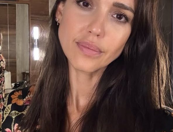 Jessica Alba faz 45 anos: descubra suas prioridades nesse momento da vida