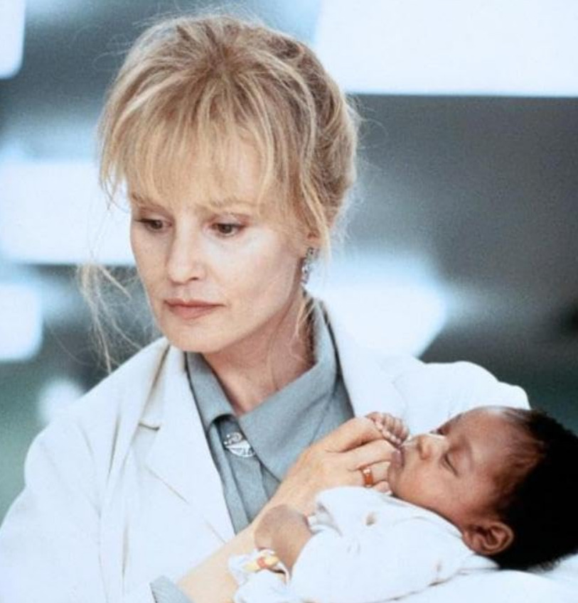 Além disso, teve outras atuações de destaque que lhe renderam indicações e prêmios, em produções como “Minha Terra, Minha Vida”, “Um Sonho, Uma Lenda”, “Mais que um Crime”, “Um Bonde Chamado Desejo”, “Normal”, 