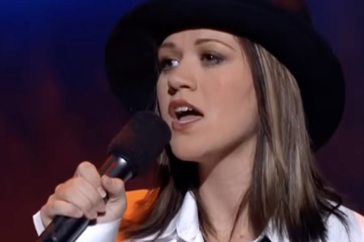 Kelly Clarkson no American Idol - Reprodução/YouTube