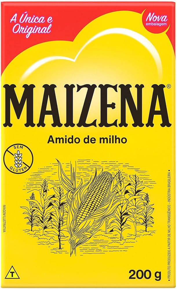 Após esse processo, o material ainda passa por etapas de refinamento e secagem até chegar à forma que utilizamos na cozinha. 
Mas não se confunda! “Maizena”, com “z”, não é o nome do produto em si, mas sim de uma marca criada nos Estados Unidos em 1842. O nome, por sua vez, tem origem na palavra “mahiz”, que significa milho na língua taína.
