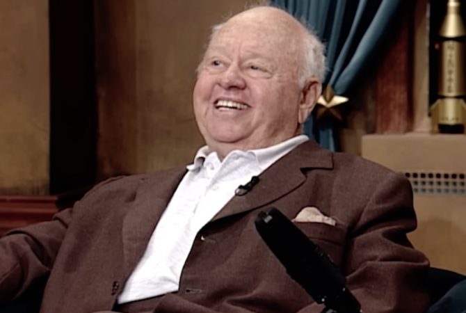 Carreira mais longeva do entretenimento! Relembre quem foi Mickey Rooney, ícone de Hollywood