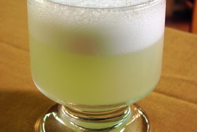 Qual é a origem do Pisco?