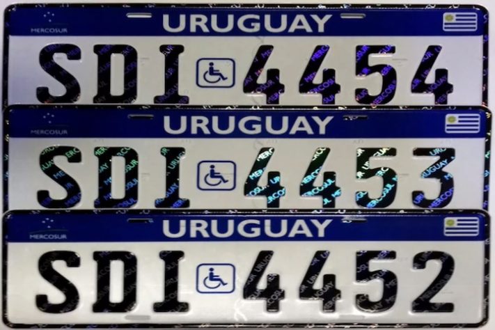 Placa veicular do Uruguai - Reprodução/Prefeitura de Montevidéo