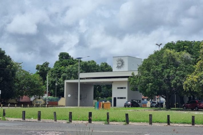 Universidade Federal do Piauí - Wikimedia Commons/Fronteira