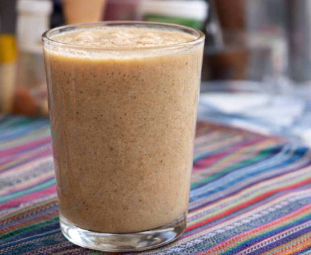 Nos mercados do Peru, o jugo de rana é vendido como símbolo de tradição e resistência. Ele é oferecido a visitantes como curiosidade cultural e como prova da riqueza popular. Essa função social reforça sua importância além da nutrição.
