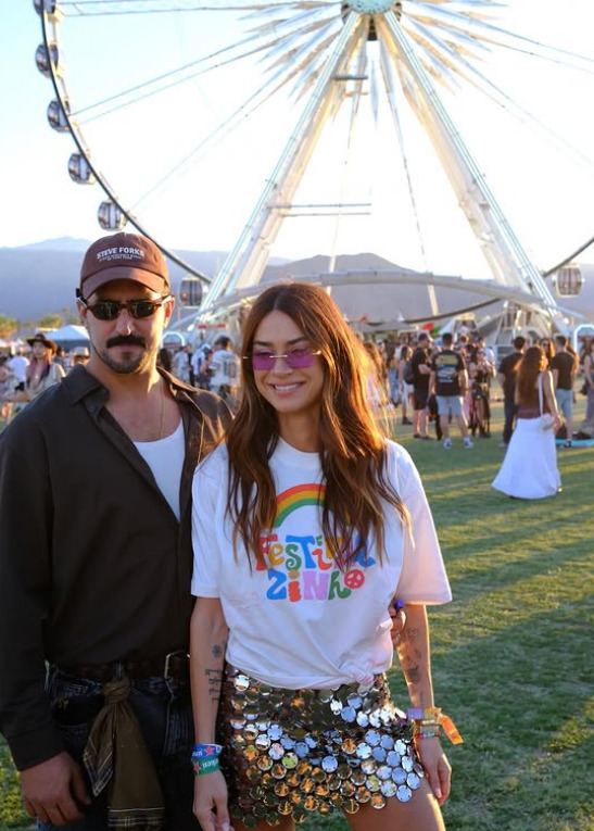 Thaila e Renato, que costumam compartilhar a rotina e viagens nas redes sociais, iniciaram o relacionamento em 2017 e oficializaram a união dois anos depois, em 2019. Desde então, os dois construíram uma família e são pais de Francisco, nascido em 2021, e Tereza, que nasceu em 2023.
