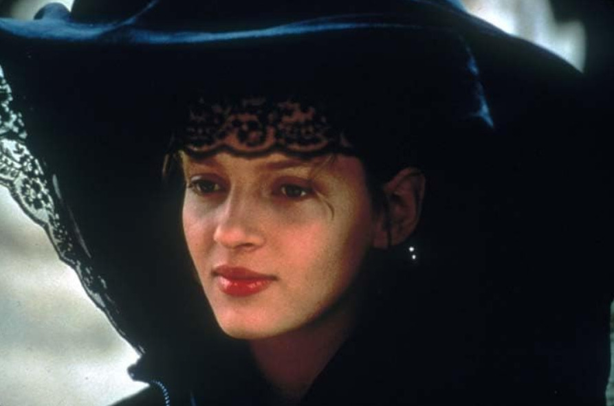 Batizada em homenagem a uma divindade hindu, Thurman estreou no cinema em 