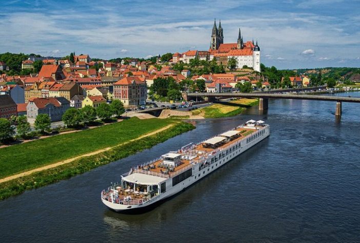 Cruzeiro fluvial - Wikimedia Commons/Viking Holdings Ltd