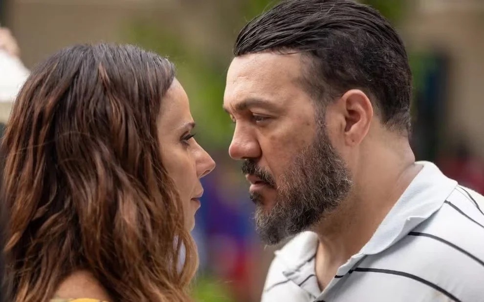 Em 2025, Belo estreou como ator na novela das nove da TV Globo, “Três Graças”, como Misael. Na trama, interpreta um homem que perde a esposa em um esquema de remédios falsificados e passa a acusar o vilão Ferette, papel de Murilo Benício. Na novela, também fez par romântico com Viviane Araújo, com quem se relacionou entre 1998 e 2007.
