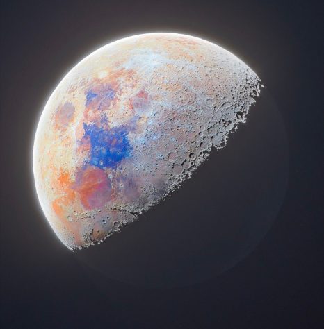 Fotos da Lua colorida enganaram internautas durante missão Artemis II - Divulgação/Ibatullin Ildar