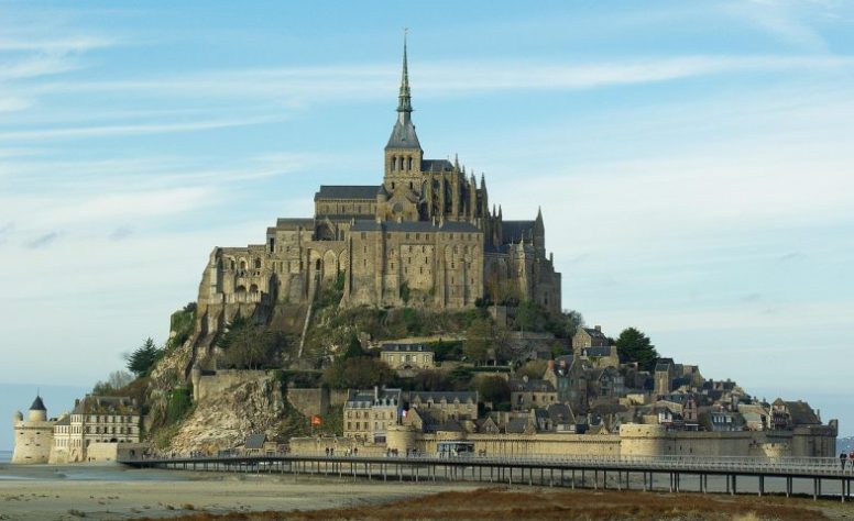 Monte Saint-Michel, França - jacqueline macou/Pixabay