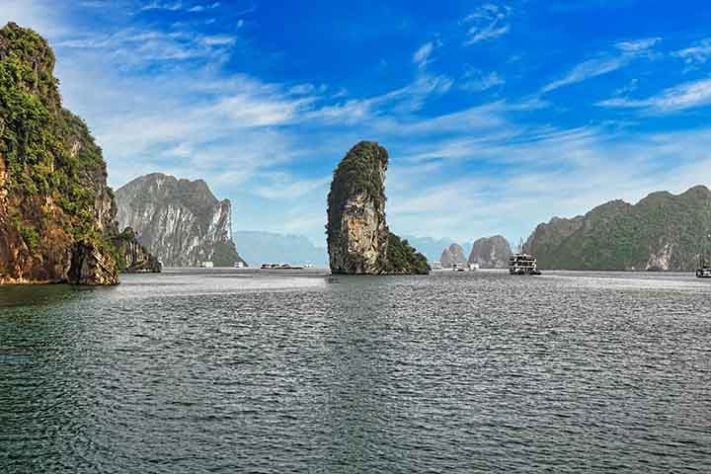 Baía Bai Tu Long, Vietnã - Reprodução do Flickr Daniel Mennerich