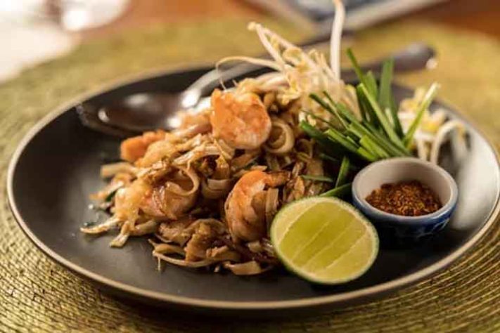 Pad thai: prato que é símbolo da Tailândia 
