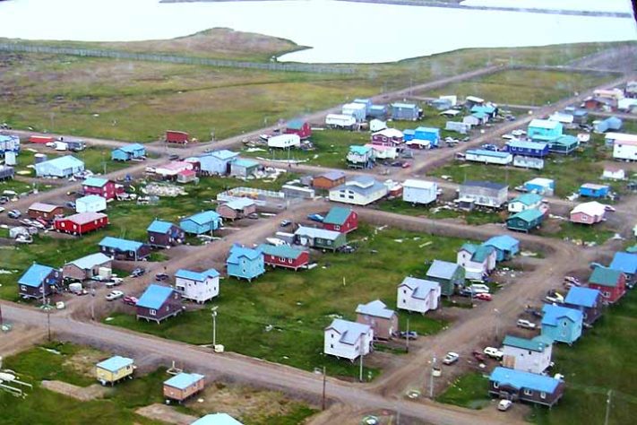 Vista aérea de Utqiagvik- Utqiaġvik, antiga Barrow, Alasca - Dave Cohoe/Wikimédia Commons