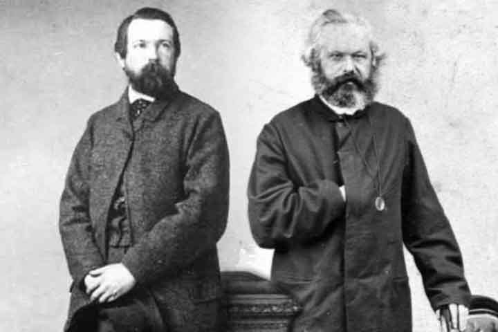 No século 20, o marxismo se tornou base teórica para movimentos revolucionários e regimes políticos, como a Revolução Russa, que levou à formação da União Soviética. Ao mesmo tempo, suas ideias foram reinterpretadas por diferentes correntes, dando origem a vertentes diversas, como o marxismo-leninismo, o marxismo ocidental e a teoria crítica.
