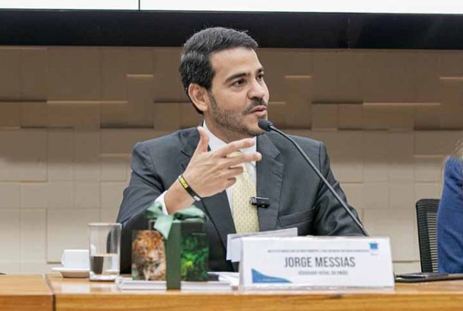 Quem é Jorge Messias, o indicado de Lula ao STF que sofreu rejeição histórica no Senado