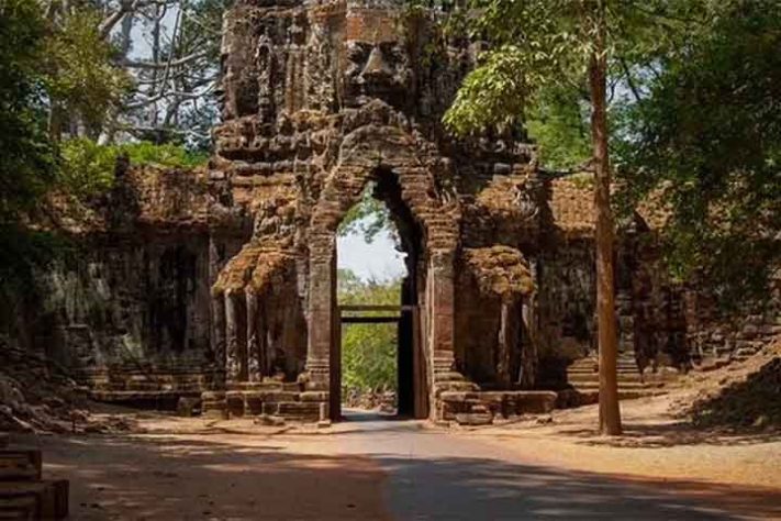 Mahendraparvata - Parque Nacional de Phnom Kulen, Camboja - Reprodução do Youtube Canal RiddleMeThis Mysteries