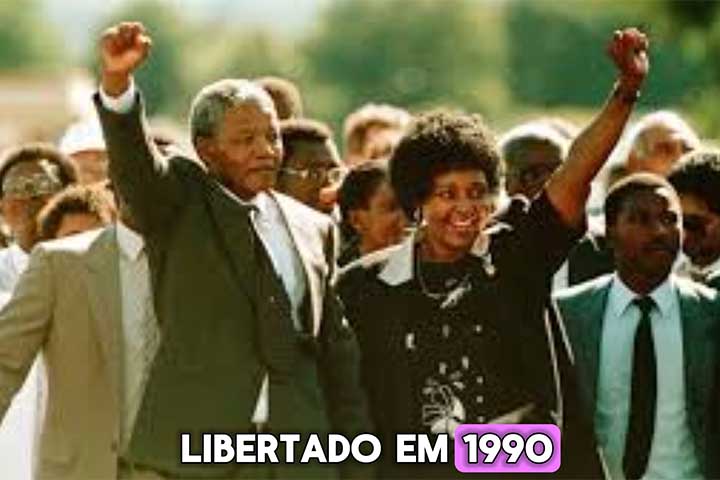 A libertação do líder foi transmitida ao vivo para vários países e celebrada como um marco histórico. Mandela deixou a prisão defendendo a reconciliação nacional e evitando discursos de vingança. Sua postura ajudou a reduzir tensões em um país profundamente dividido.
