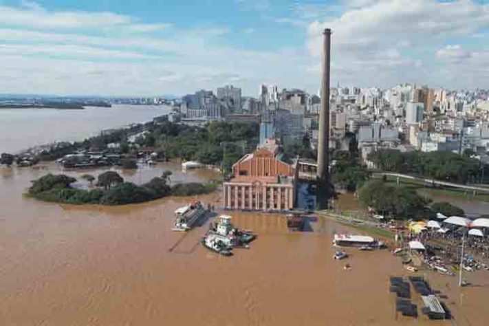 Usina do Gasômetro, usina de geração de energia desativada e transformada em centro cultural, localizada na cidade brasileira de Porto Alegre - Reprodução de vídeo RBS TV