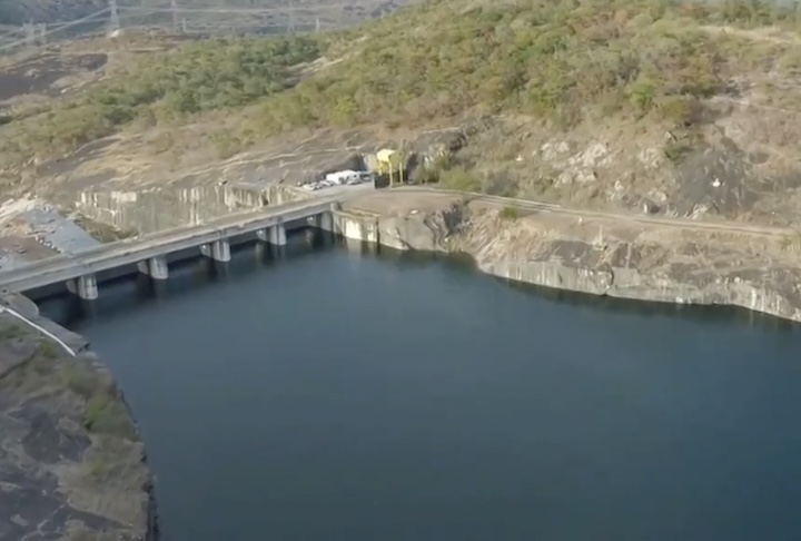 O reservatório é considerado o de maior armazenamento do setor elétrico brasileiro, segundo a Agência Nacional de Águas e Saneamento Básico (ANA). Além da produção energética própria, a barragem desempenha um papel fundamental na regularização do fluxo do rio, garantindo maior controle sobre o volume e a vazão das águas ao longo do ano e reduzindo os impactos de cheias e estiagens. 