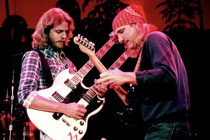 3º) The Eagles (