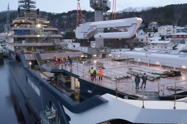 Maior iate do mundo - REV Ocean - Divulgação 
