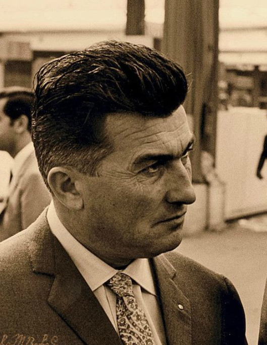 Ferruccio morreu aos 76 anos, em 20/2/1993, mas deixou um legado que transformou seu nome em sinônimo de luxo, ousadia e inovação, perpetuado pela marca até hoje.