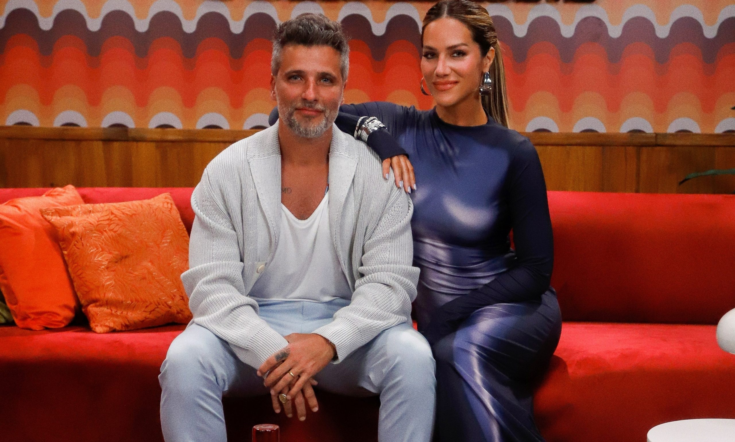 No canal, ela também estreou o podcast “Quem Pode, Pod”, que ganhou o prêmio Geração Glamour de “Videocast Sensação”. Também estreou, em seu canal, um programa que apresenta ao lado de Bruno Gagliasso sobre temas adultos.
