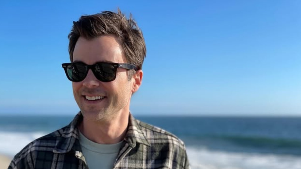 Matt Long estudou na Western Kentucky University, onde foi membro da fraternidade Sigma Alpha Epsilon. Depois de se formar, Long se mudou para Nova York, onde trabalhou como ator em vários teatros. Foi nessa época, enquanto atuava em uma peça no Williamstown Theatre Festival, em Massachusetts, que Matt conheceu um empresário que o incentivou a seguir carreira em Hollywood.
