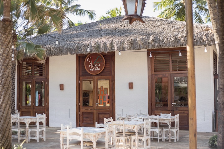 Na gastronomia, o Beach Park também tem suas surpresas: a Pizzaria da Vila já foi eleito pelo TripAdvisor, em 2023, o 2º melhor restaurante do mundo para ir com a família. O reconhecimento internacional continua crescendo: o Aqua Park foi eleito o melhor parque aquático das Américas pelo Travelers' Choice 2024 também da plataforma TripAdvisor. 