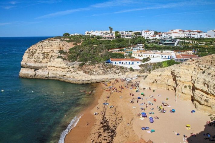 Caverna de Benagil, Algarve, Portugal | Flickr - Vitor Oliveira