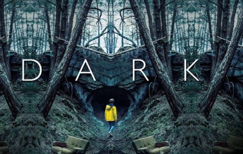 Dark
Apesar das referências a física, filosofia e viagens temporais, a série criou famílias, documentos e eventos fictícios para sustentar o mistério. A cidade de Winden, onde tudo acontece, também não existe na realidade.