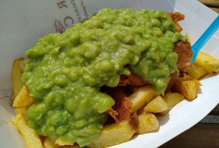 Mushy peas - Wikimedia Commons/Mx. Granger