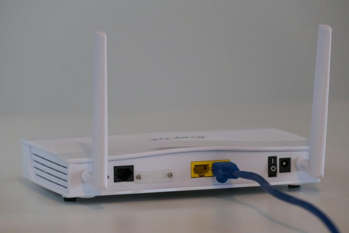 Roteador Wi-Fi - Compare Fibre/Unsplash