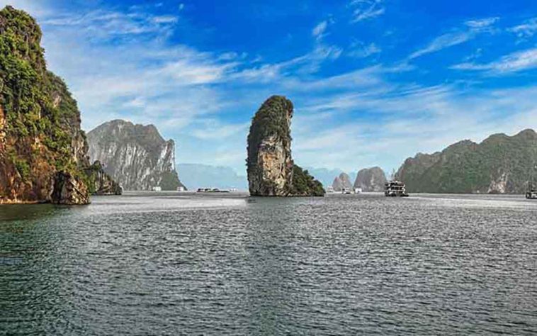 Baía Bai Tu Long, Vietnã - Reprodução do Flickr Daniel Mennerich