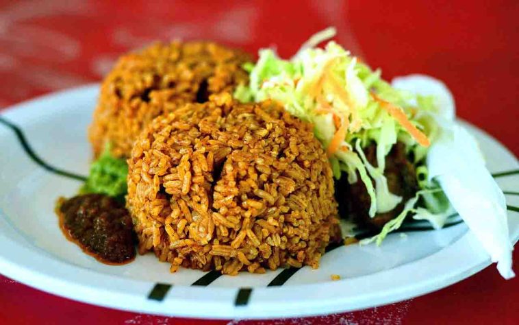 Arroz Jollof, tradicional na África