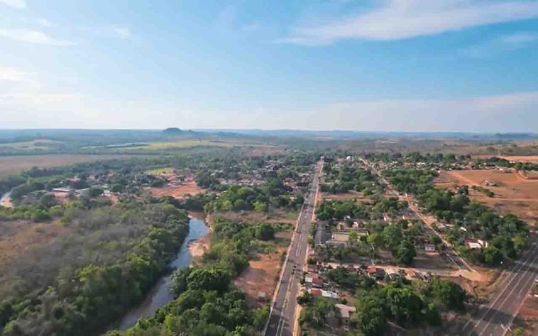 Maior cratera de meteoro fica no Brasil - Domo de Araguainha