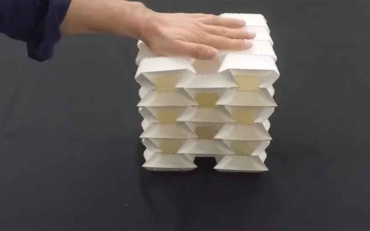 Origami, a arte de dobradura de papel