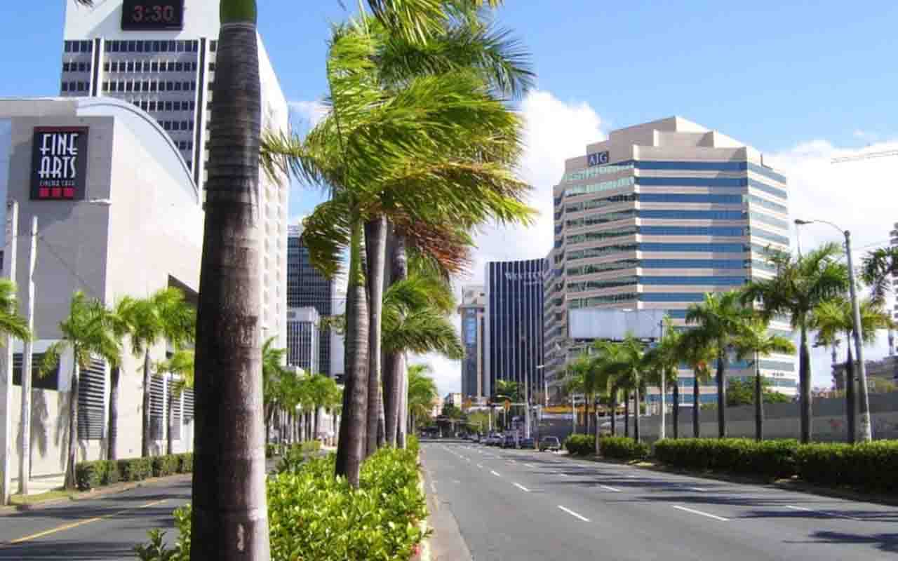 A capital San Juan é considerada a cidade mais antiga dos Estados Unidos. Fundada em 1521, não compõe o estado Americano, mas ainda assim é parte de seu território.