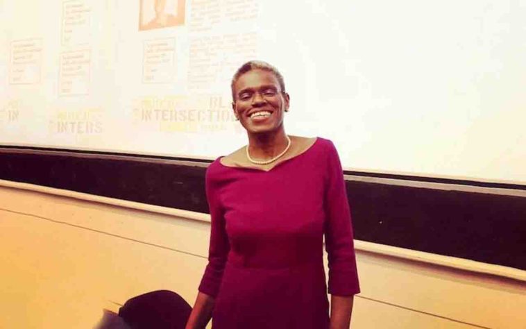 6-Ijeoma Uchegbu mulher viveu em abrigo para moradores de rua e se tornou uma cientista prestigiada - Reprodução/Instagram